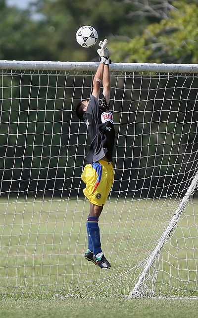 莫德里奇：姆巴佩是个了不起的人，非常谦逊，总和我们开玩笑.